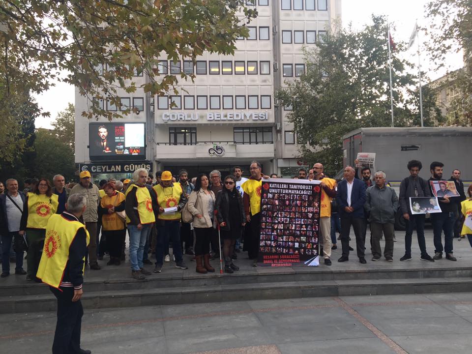 Çorlu da eğitim emekçileri 10 Ekim’i unutmadı Çorlu da eğitim emekçileri 10 Ekim’i unutmadı