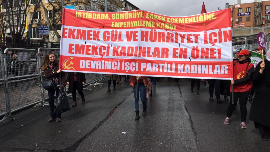 Emekçi kadınlar en öne Emekçi kadınlar en öne
