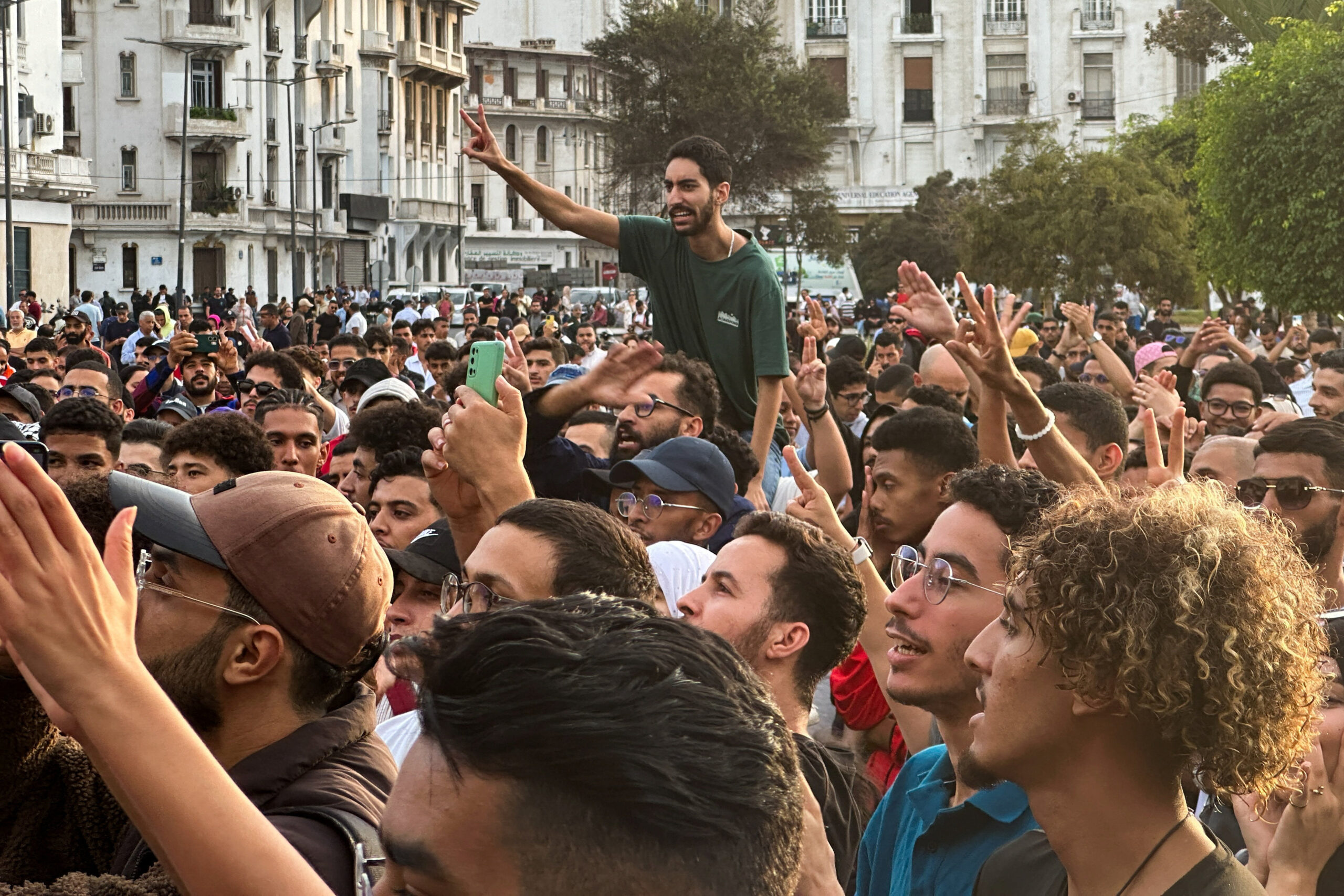 Fas’ta gençlik ayakta!