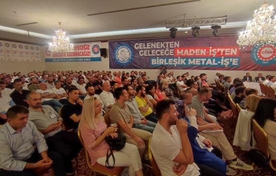 Birleşik Metal İş Gebze Şube Genel Kurul’u gerçekleşti: Krizin faturası patronlara!