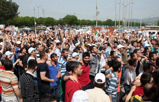 Bursa OYAK Renault’tan bir işçi: OYAK Renault'ta sendika seçimi