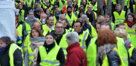 Sarı Yelekliler Macron'a haddini bildirdi