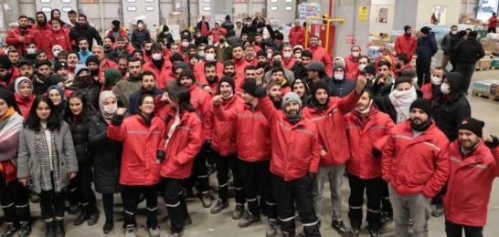 Migros depo işçileri direndi, kazandı, bütün depo işçilerine umut oldu