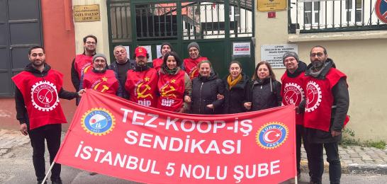 Özel İtalyan Lisesi öğretmenlerinin haklı grevi iki aydır sürüyor!