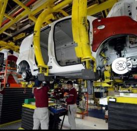 Bursa OYAK Renault’dan bir işçi: Ekmeğimiz, onurumuz, geleceğimiz için sınıfımızı bilip safa gelelim!