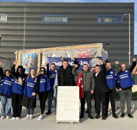 SubMed direnişinden Tülay Koçak: Merhaba emeğin ve emekçinin yanında duran kardeşlerim