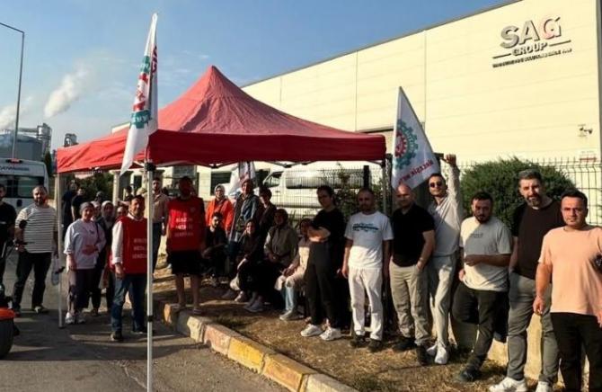 SAG Hidrolik işçileri her türlü baskıya, mobbinge ve tehdide karşı sendikalı olmak için mücadele ediyor!