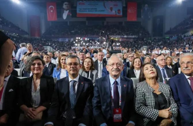 Sen CHP’yi bırakmazsan CHP seni elbet yarı yolda bırakacaktır!
