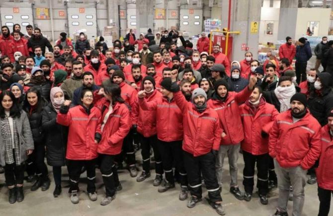 Migros depo işçileri direndi, kazandı, bütün depo işçilerine umut oldu