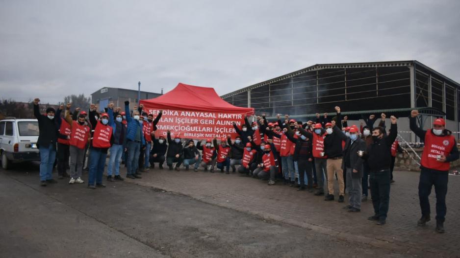 Çorum’da Ekmekçioğulları işçileri sendikalaşma hakkı için mücadele ediyor