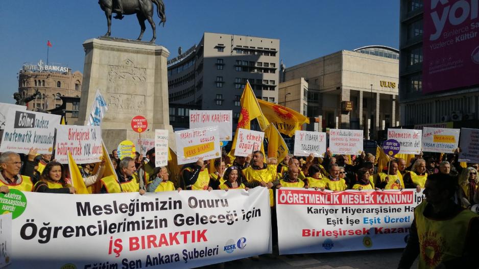 Öğretmenler birlikte güçlü!