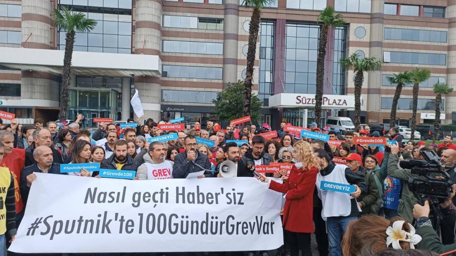 Sputnik Türkiye basın emekçilerinin grevi 100. Gününde