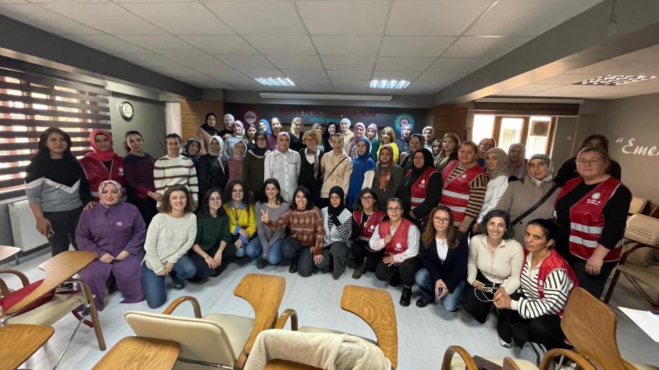 Metal işçisi kadınlar şiddete ve tacize karşı örgütlenmeye, mücadeleye çağırdı!