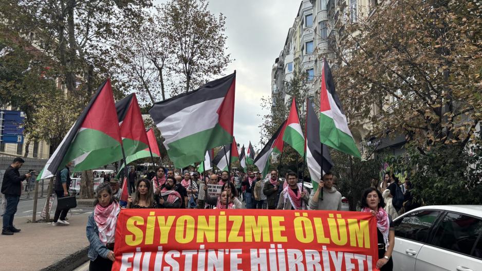 Siyonist soykırımın ikinci yılında Filistin halkının sesi meydanlarda!
